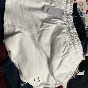 Gym shark throw on shorts